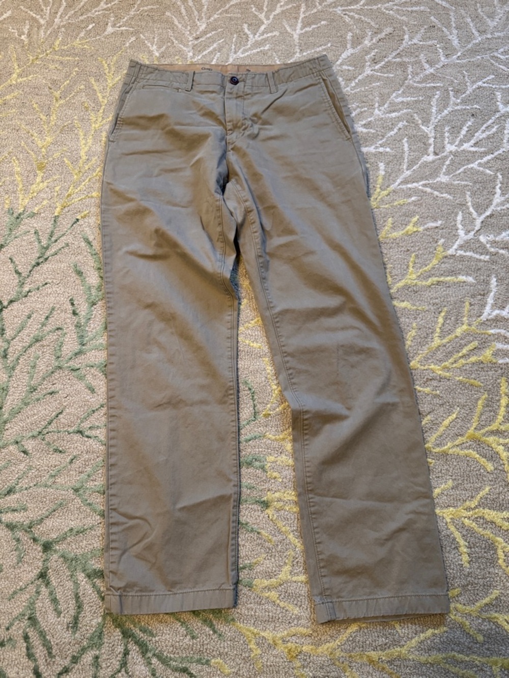 Gap Lived In Straight Chinos Khaki Pants 32x32
